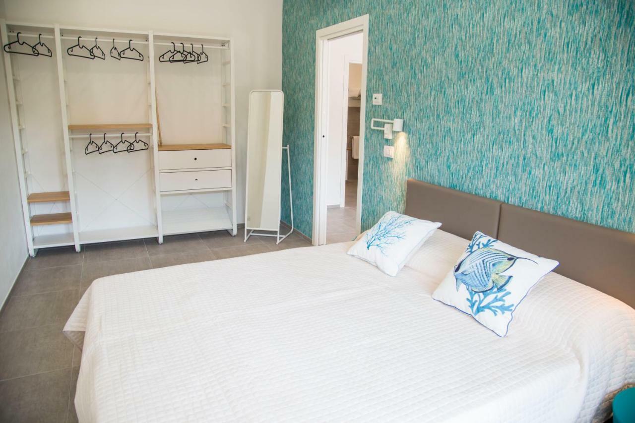 Rivabella Suite Apartments Rimini Buitenkant foto